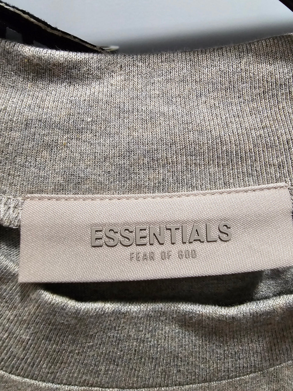Fear of God Essentials T-Shirt NWT